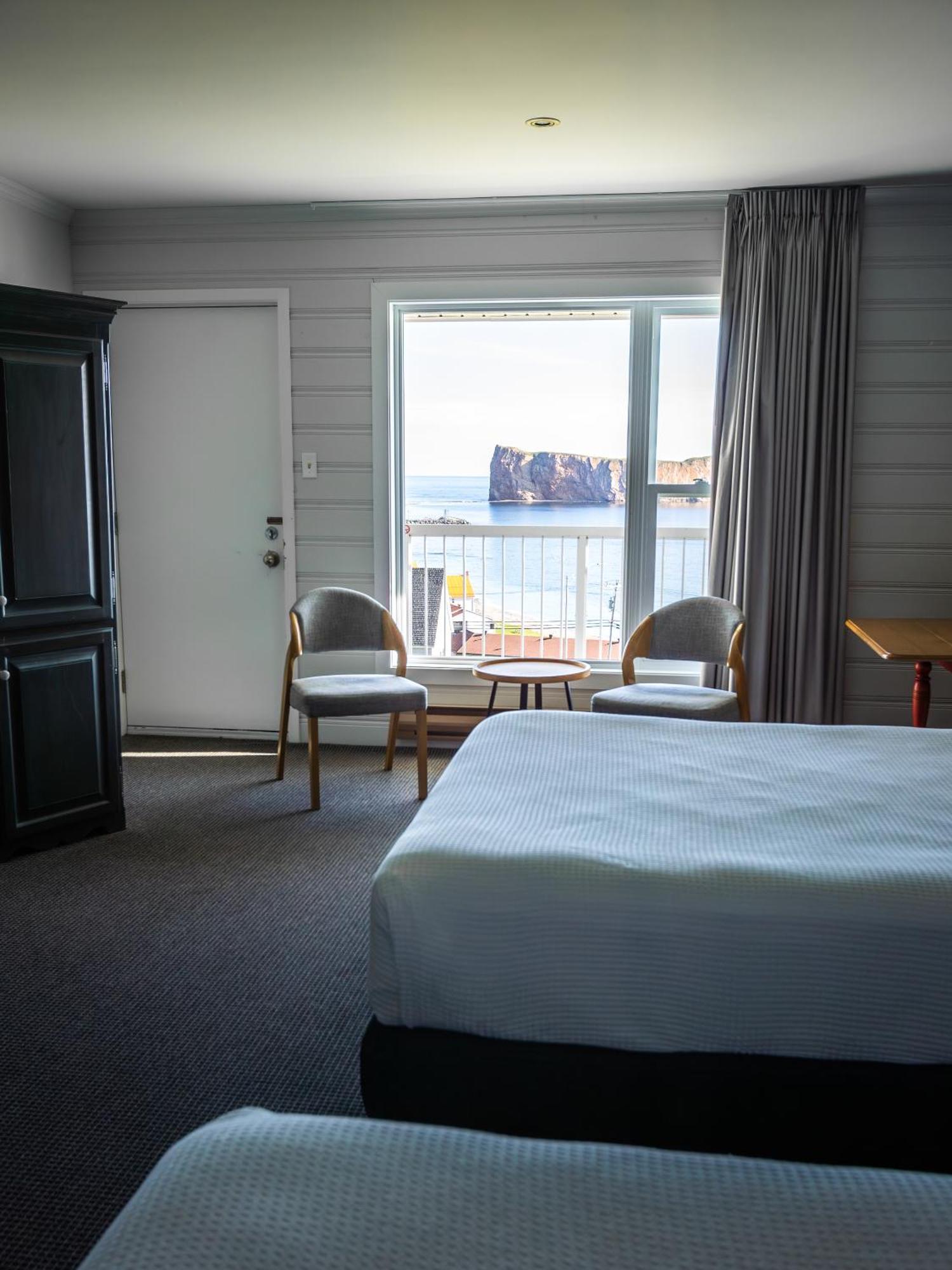 Hotel Le Mirage Perce Phòng bức ảnh